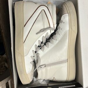 ShuShop White and Cream Grey High-Top Sneakers